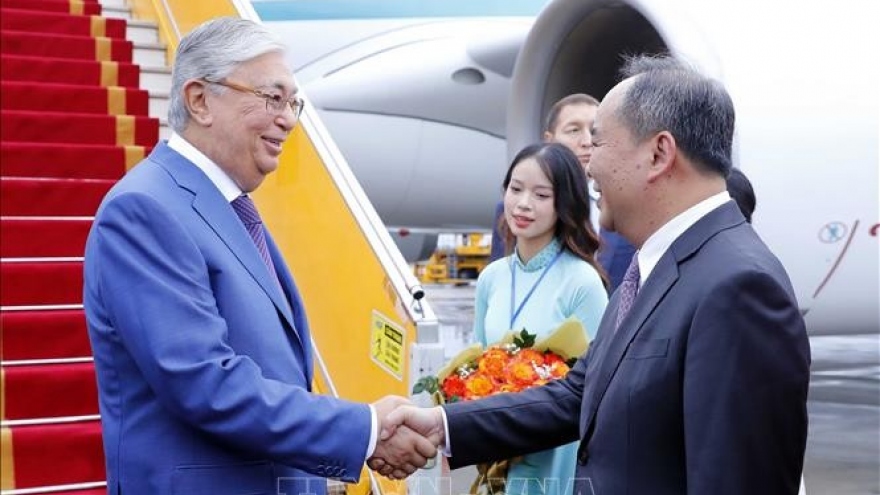 Kazakh President Kassym-Jomart Tokayev begins Vietnam visit